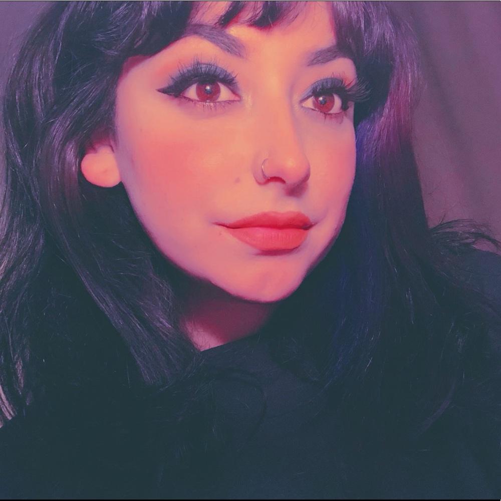 Meet your Posher, Victoria